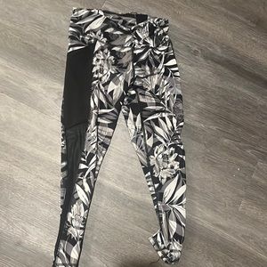 Active kids leggings black white